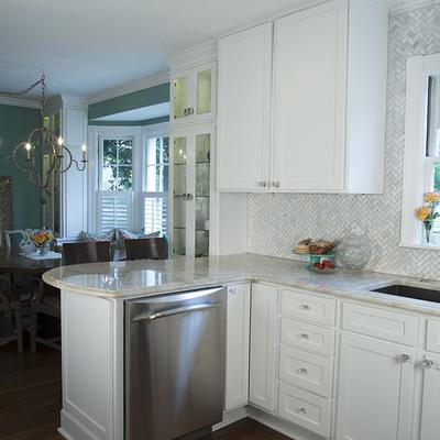 MSI Arabescato Carrara Herringbone Mosaic - Hover