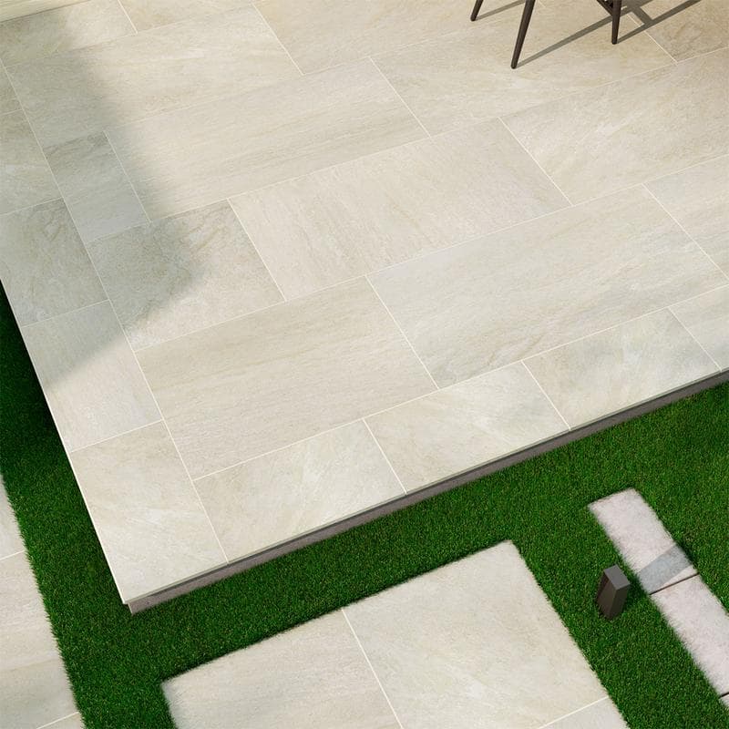 Legions Quartz White 2cm Paver 24x24 - Image 6