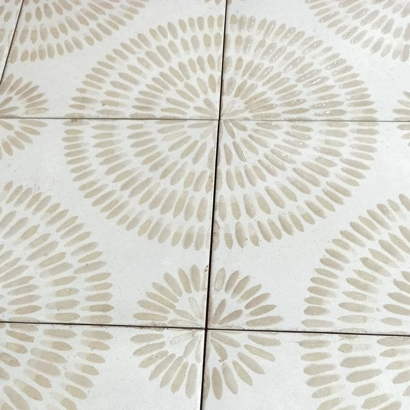 Atlantique Blanc 8x8 Field Tile - Image 3
